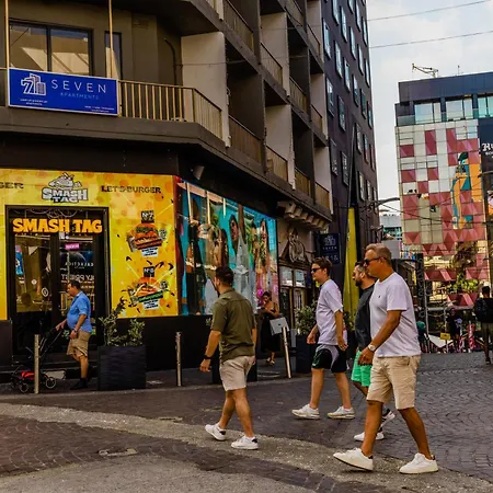 The Seven Apartament